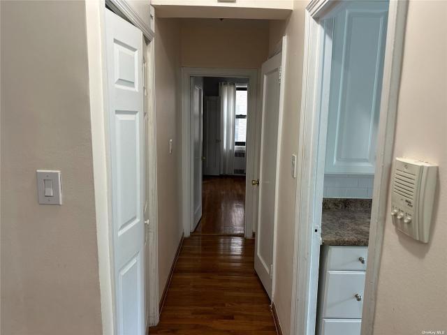 Apartment for sale in Queens, Arverne