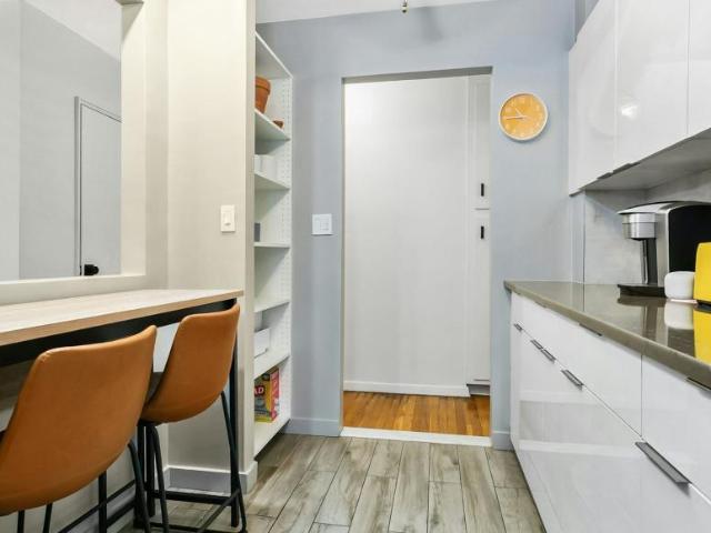 Apartment for sale in The Bronx, Arverne