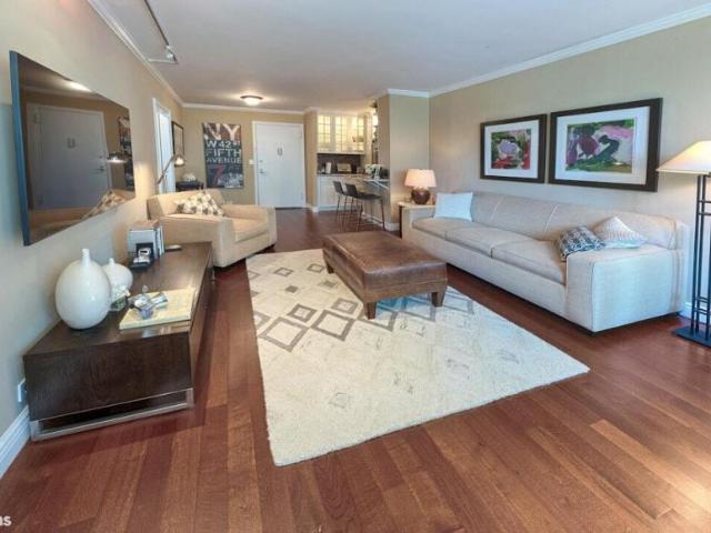 Apartment for sale in Arverne, New York