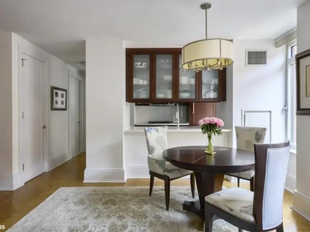 Apartment for sale in Arverne, New York