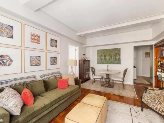 Apartment for sale in Arverne, New York