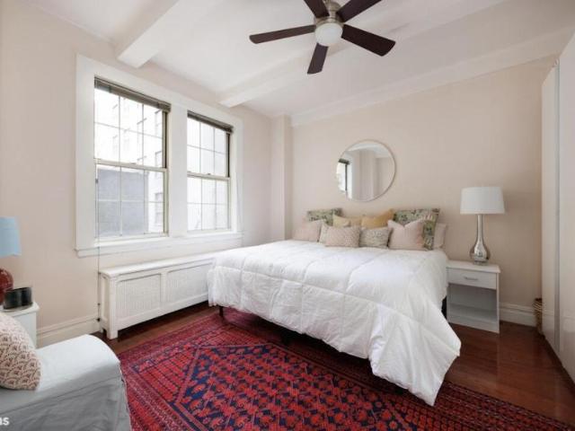 Apartment for sale in Arverne, New York