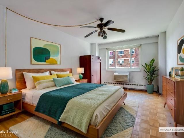 Apartment for sale in Queens, Arverne