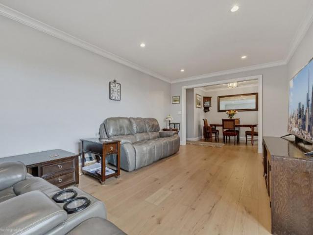 Apartment for sale in Queens, Arverne