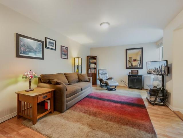 Apartment for sale in Queens, Arverne