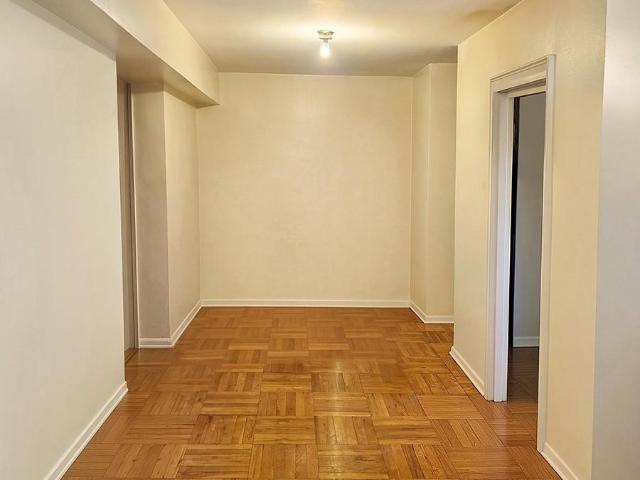 Apartment for sale in Bronx County, City of Yonkers