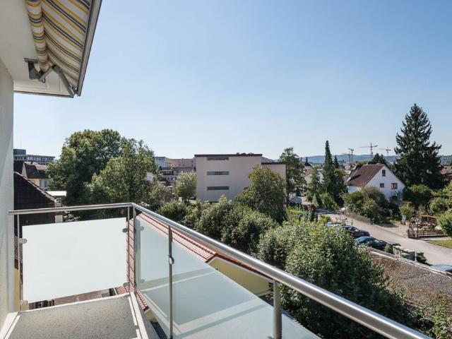 Apartment mieten in Oberentfelden, Bezirk Aarau