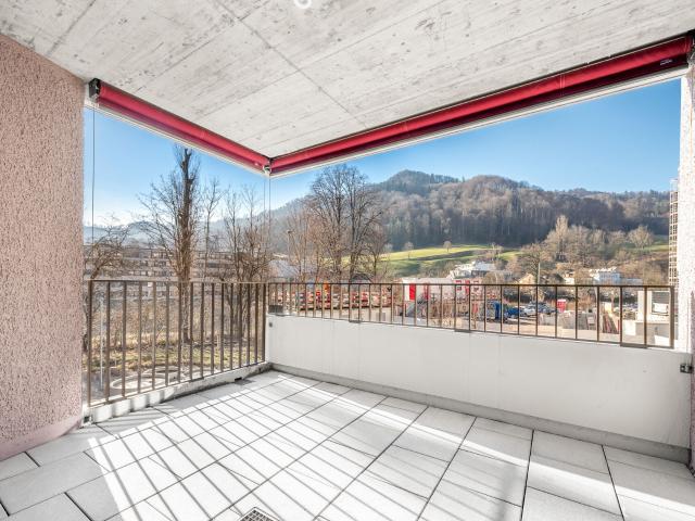 Apartment kaufen in Einigen, Zürich