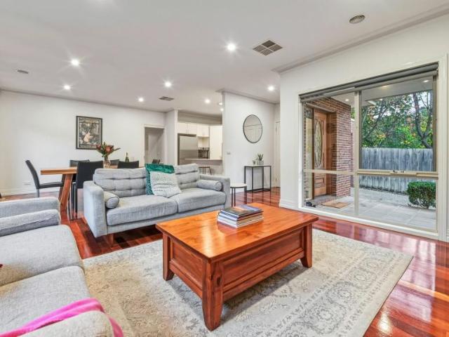 Apartment for sale in Camerons Creek, Victoria