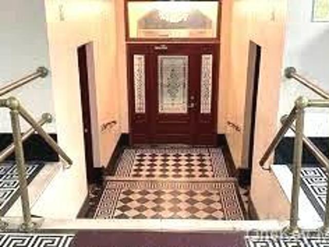 Apartment for sale in The Bronx, Arverne