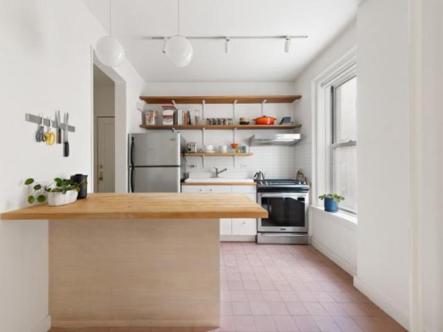 Apartment for sale in Arverne, New York