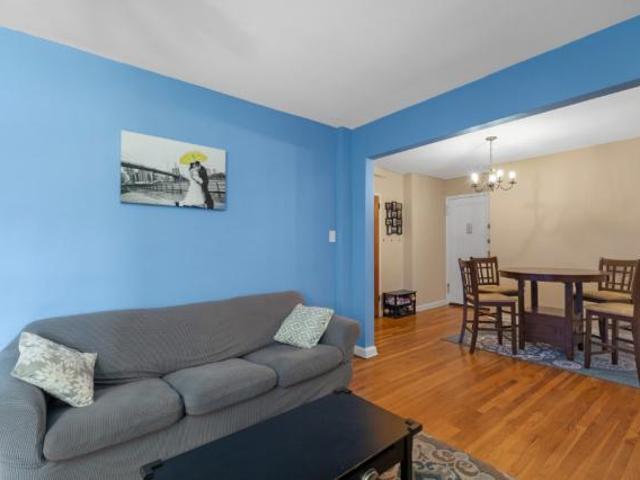 Apartment for sale in Arverne, New York