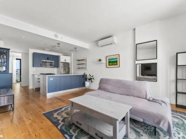 Apartment for sale in Arverne, New York