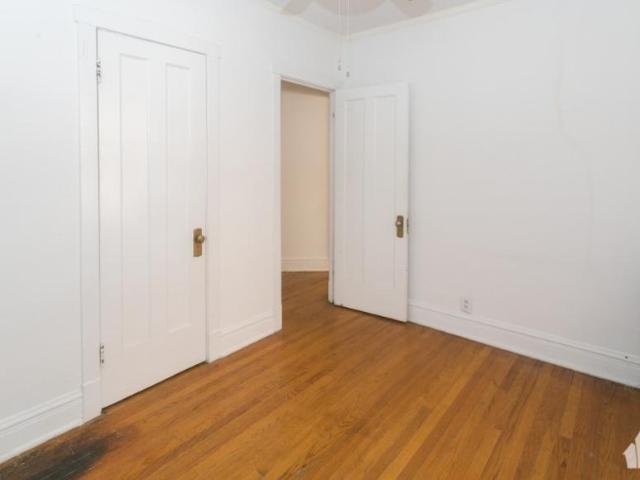 Apartment for sale in Chicago Park, Illinois
