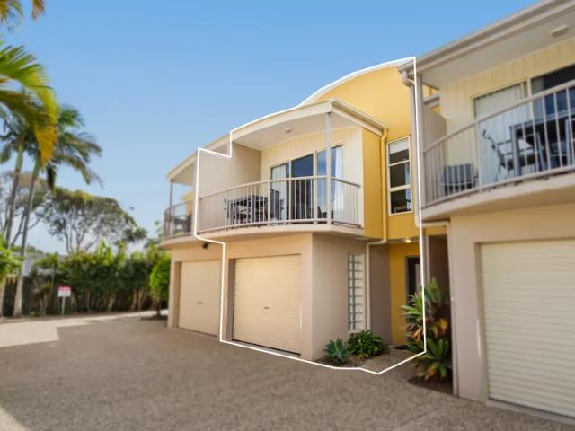 Apartment for sale in Kings Creek, Queensland
