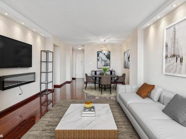 Apartment for sale in Queens, Arverne