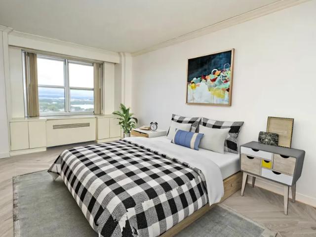 Apartment for sale in Queens, Arverne
