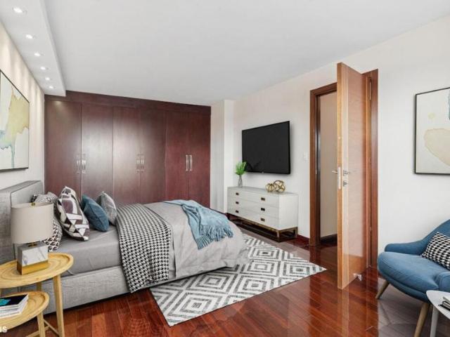 Apartment for sale in Queens, Arverne