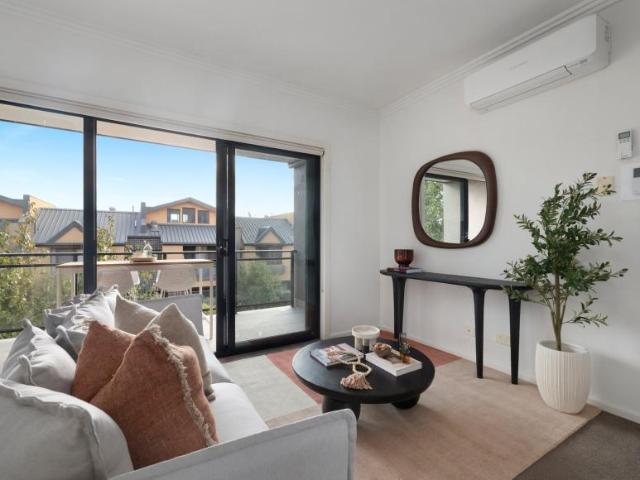 Apartment for sale in Camerons Creek, Victoria