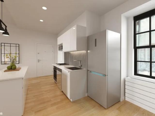 Apartment for sale in Arverne, New York