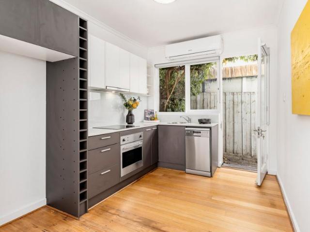Apartment for sale in Camerons Creek, Victoria