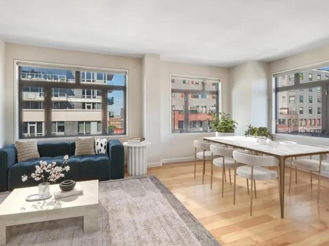 Apartment for sale in Queens, Arverne
