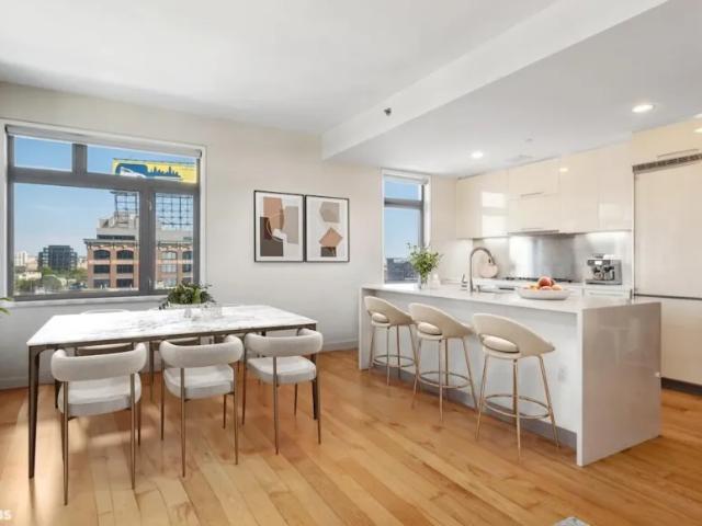 Apartment for sale in Queens, Arverne