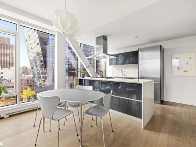Apartment for sale in Arverne, New York