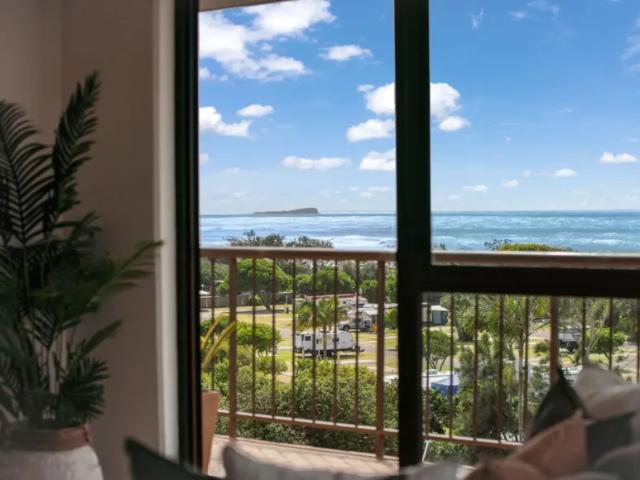 Apartment for sale in Kings Creek, Queensland