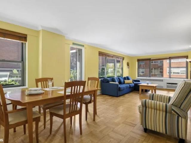 Apartment for sale in Arverne, New York