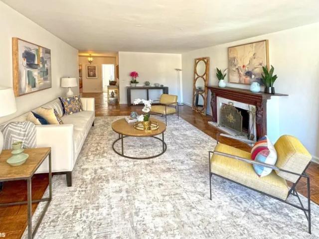 Apartment for sale in Arverne, New York