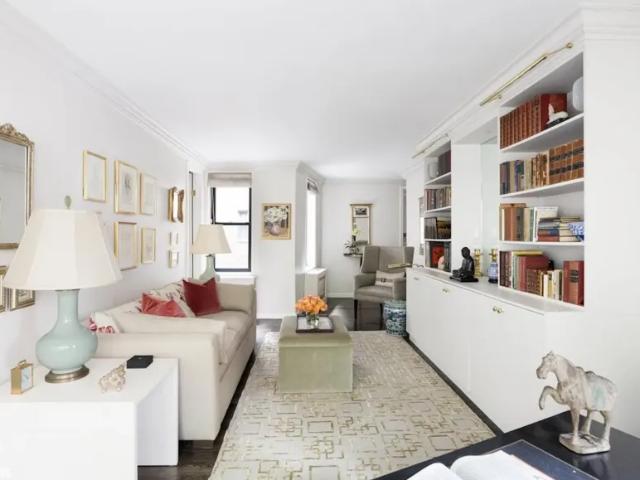 Apartment for sale in Arverne, New York