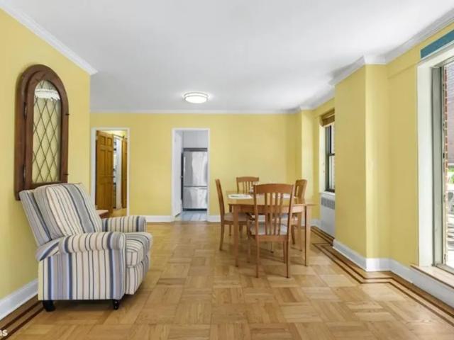 Apartment for sale in Arverne, New York