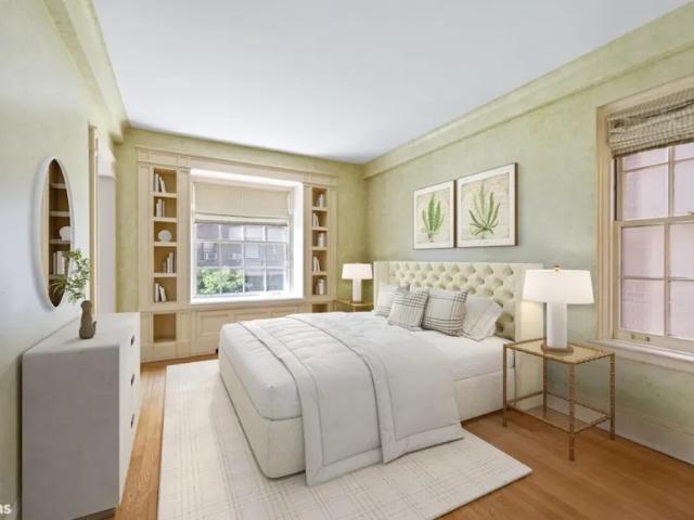 Apartment for sale in Arverne, New York
