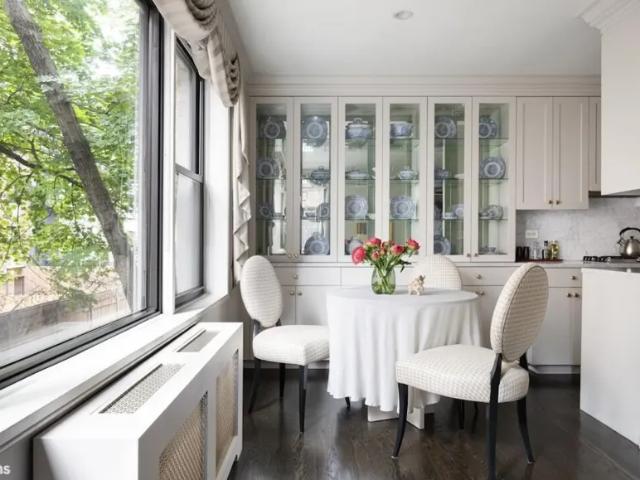 Apartment for sale in Arverne, New York
