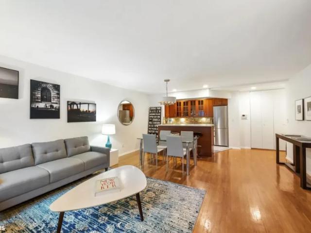 Apartment for sale in Arverne, New York