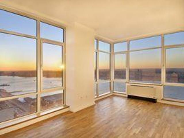 Apartment for sale in Arverne, New York