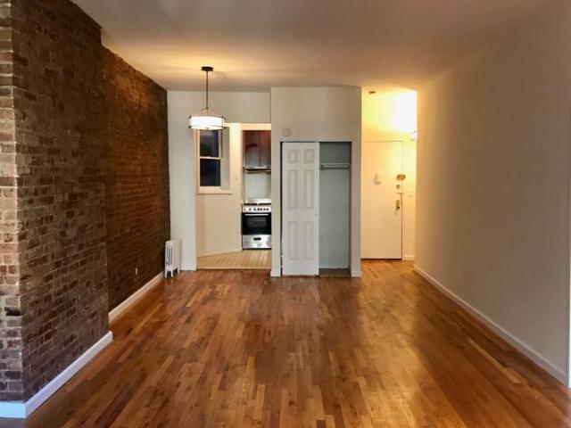 Apartment for sale in Arverne, New York