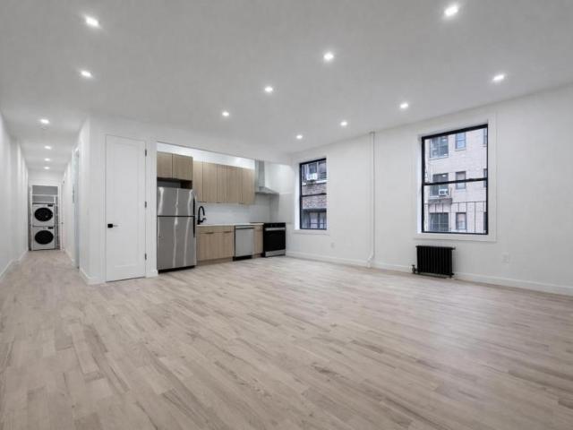 Apartment for sale in Arverne, New York
