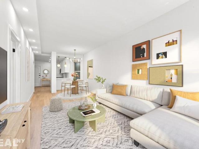 Apartment for sale in Arverne, New York