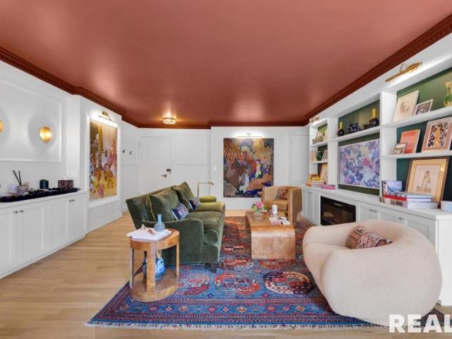 Apartment for sale in Arverne, New York