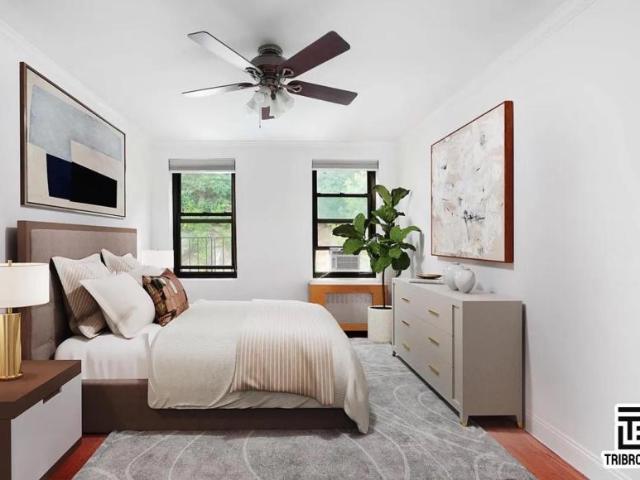 Apartment for sale in Arverne, New York