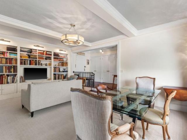 Apartment for sale in Arverne, New York