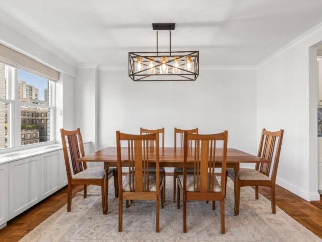 Apartment for sale in Arverne, New York