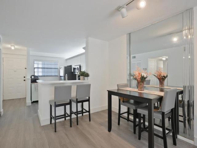 Apartment for sale in Tamarac