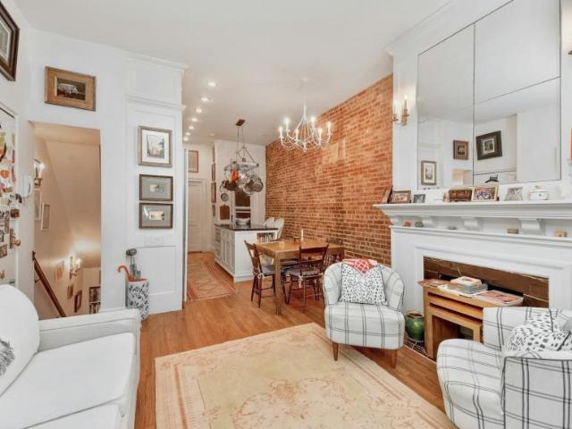 Apartment for sale in Arverne, New York