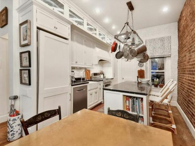 Apartment for sale in Arverne, New York