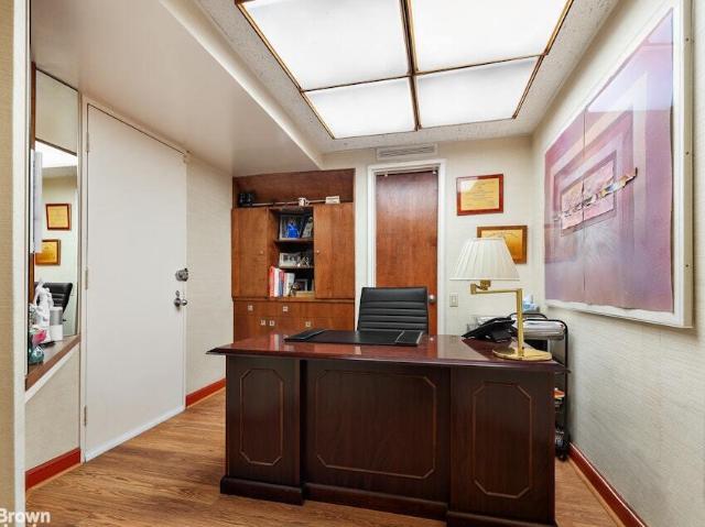 Apartment for sale in Arverne, New York