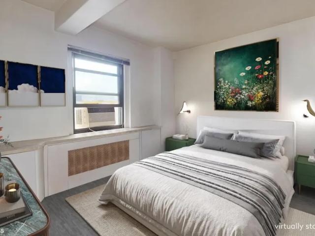 Apartment for sale in Arverne, New York