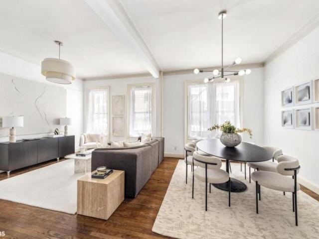 Apartment for sale in Arverne, New York